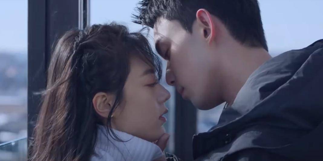 在暴雪时分:赵今麦吴磊吻戏片段曝光,眼神拉丝太甜_林亦扬_殷果_女生