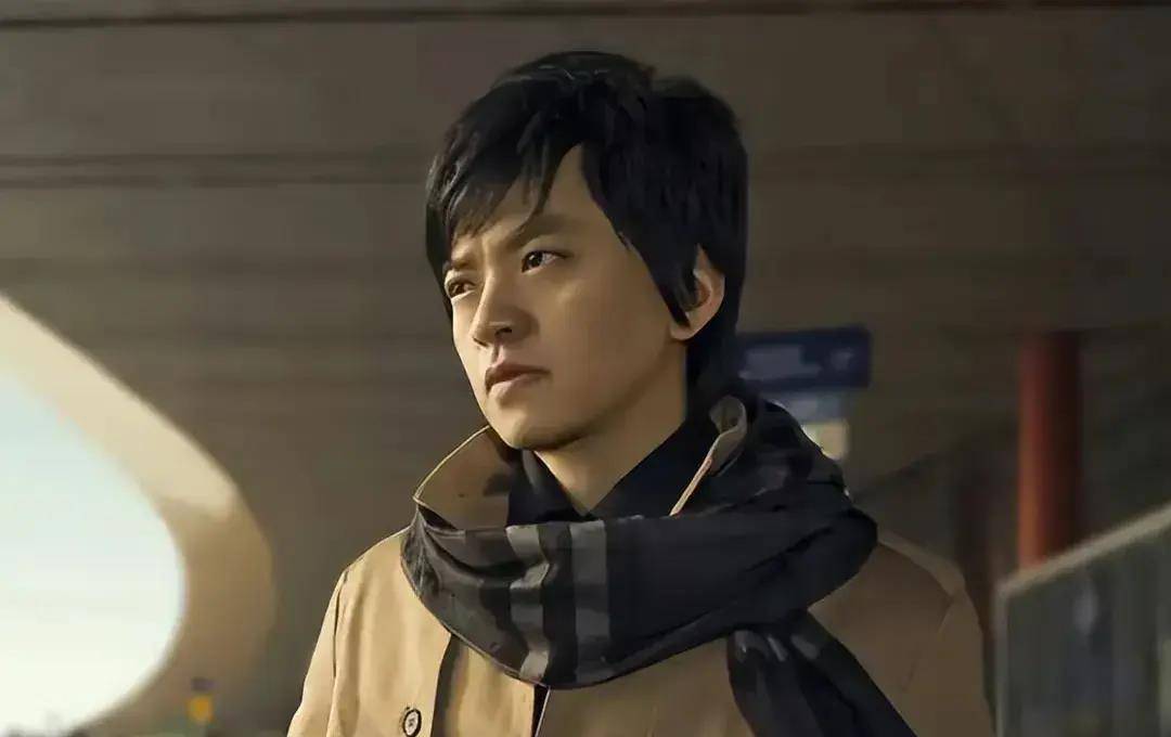 李健的成长经历并非一帆风顺.