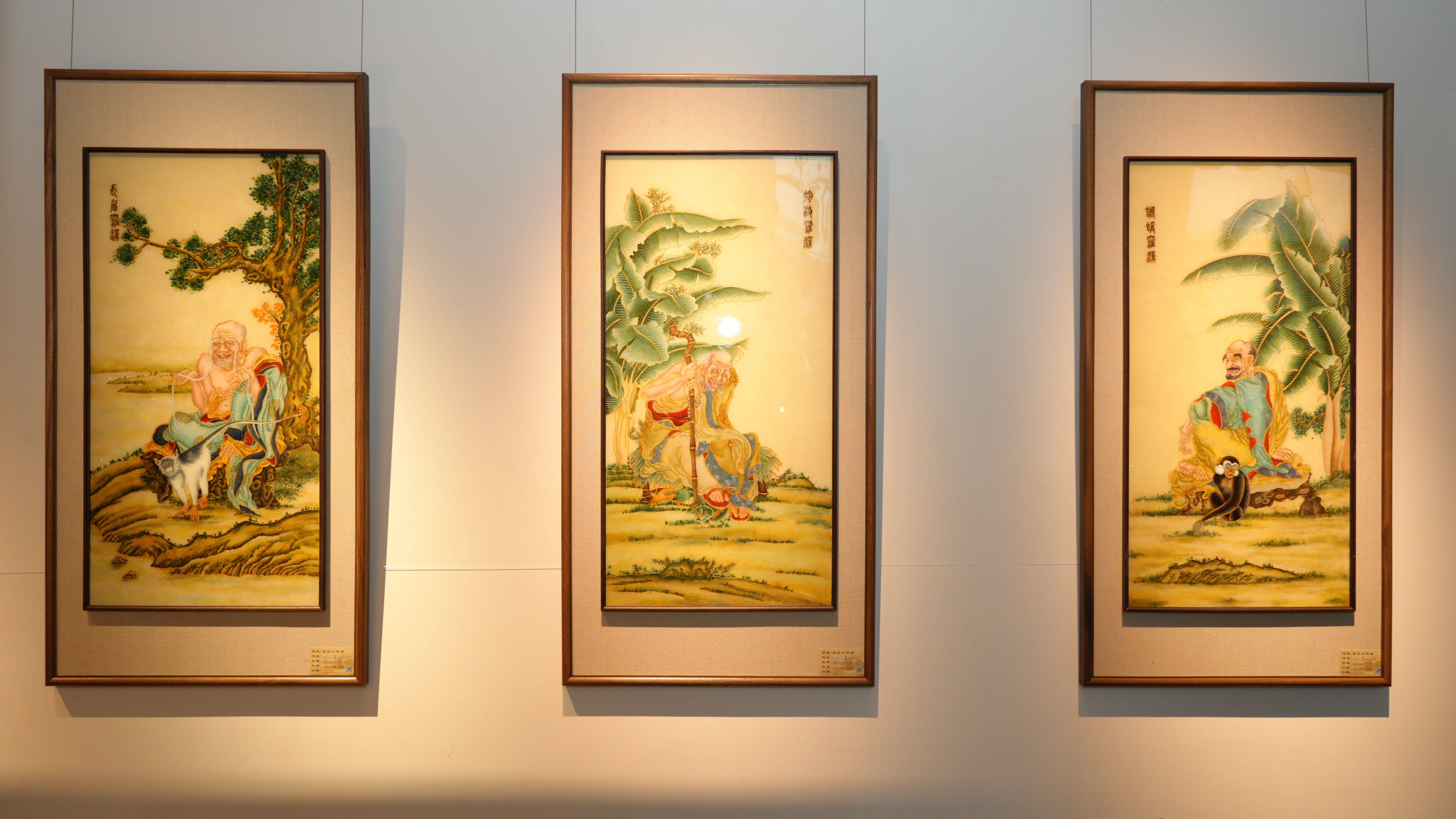 "掐丝珐琅画精品展"在陕西汉唐石刻博物馆启幕