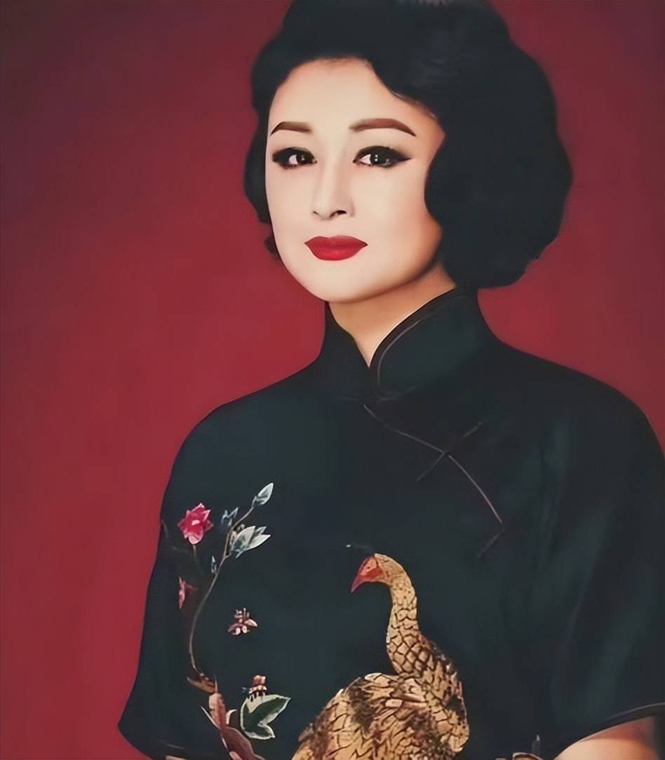 非要弄个黄世友出来再和谢大脚搭,多少也显得有些尴尬其实整部剧最大