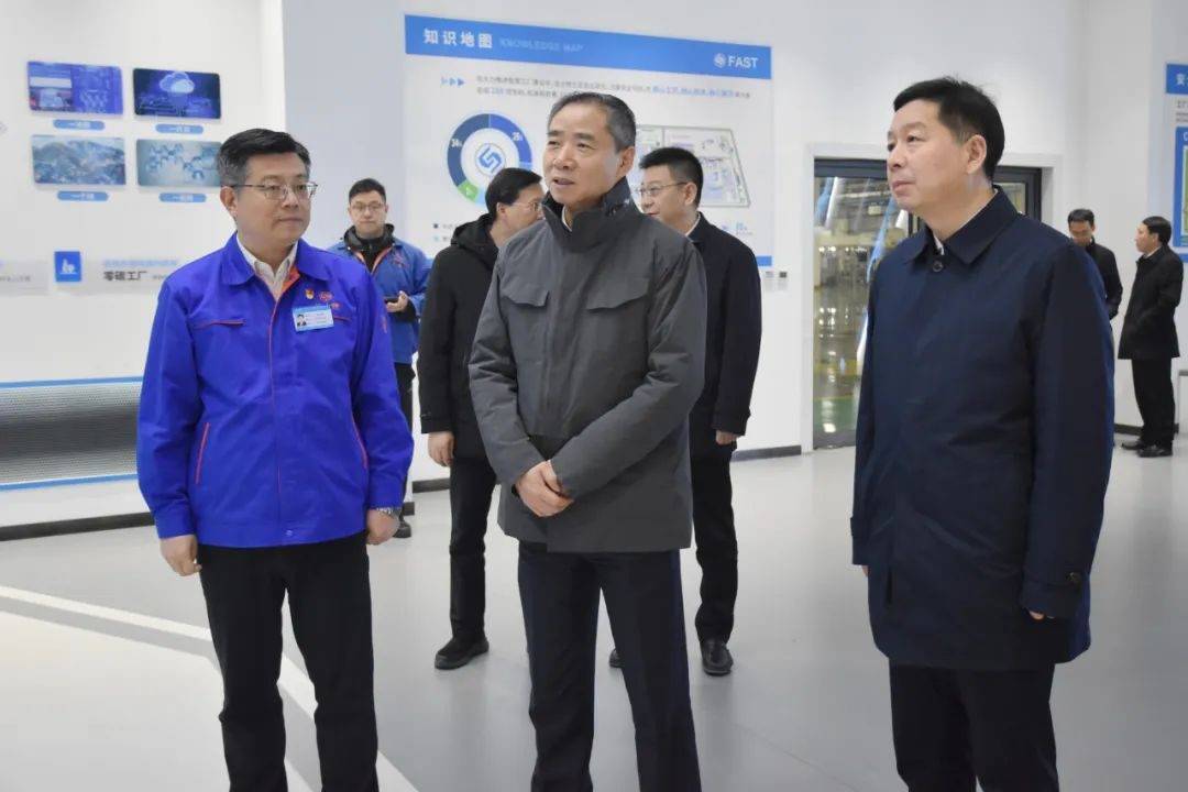 工信部副部长辛国斌到法士特调研_发展_制造_智能