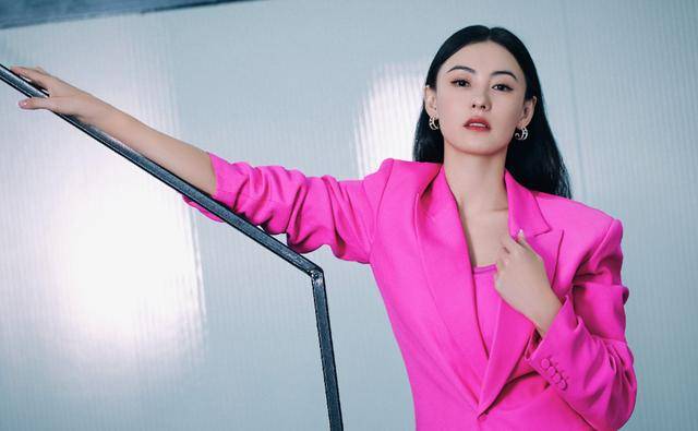 张柏芝脱口而出的一句话,让谢霆锋无比感激,谢贤也感谢张柏芝_感情