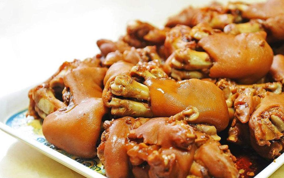 猪蹄怎样做才香软可口?诀窍在这里,有了这些窍门,想不