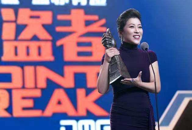 吴冰:被称作中国体坛"叛徒",套现44亿逃到美国,装病