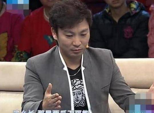 一夜成名,陈少华"耍大牌"被砍掉下巴,缝130针,今卖马桶为生_专辑_首歌