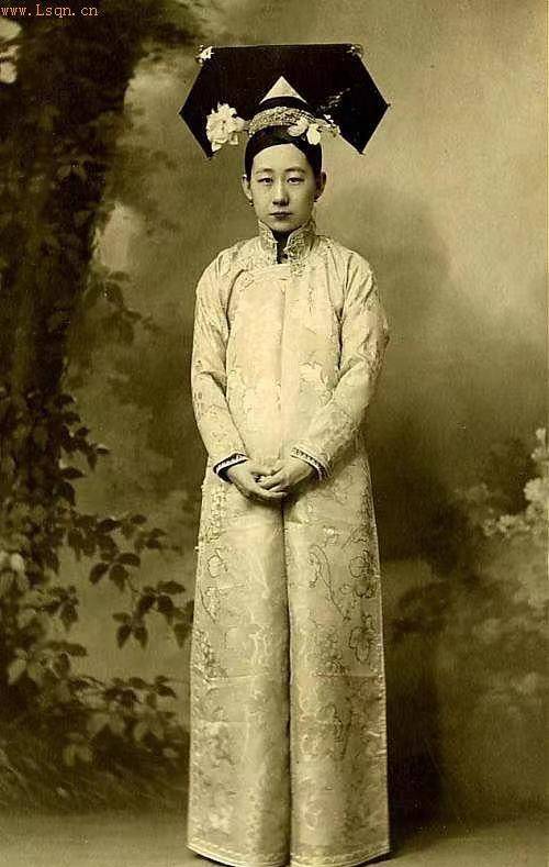 100年前清朝妃子真实照片