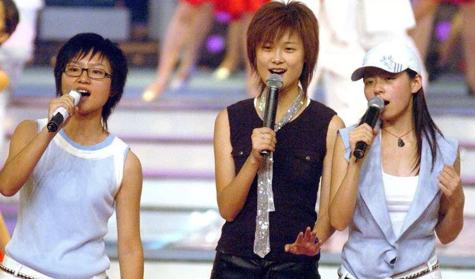 从首届"超女冠军"到"商演女王",被杜华批评的安又琪经历了啥_时候