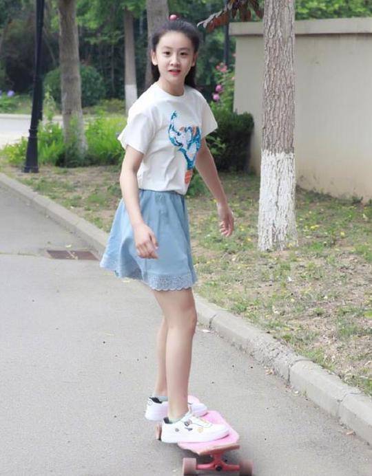 田亮女儿太早熟!