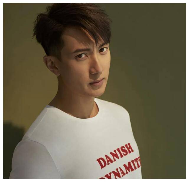 男人的担当,吴尊争议回应:默契让家庭爱更深,更坚固