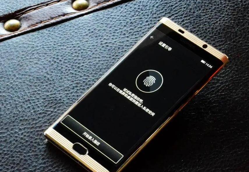 18年金立手机创始人刘立荣,一把输掉7亿美金,赌场套路有多深?