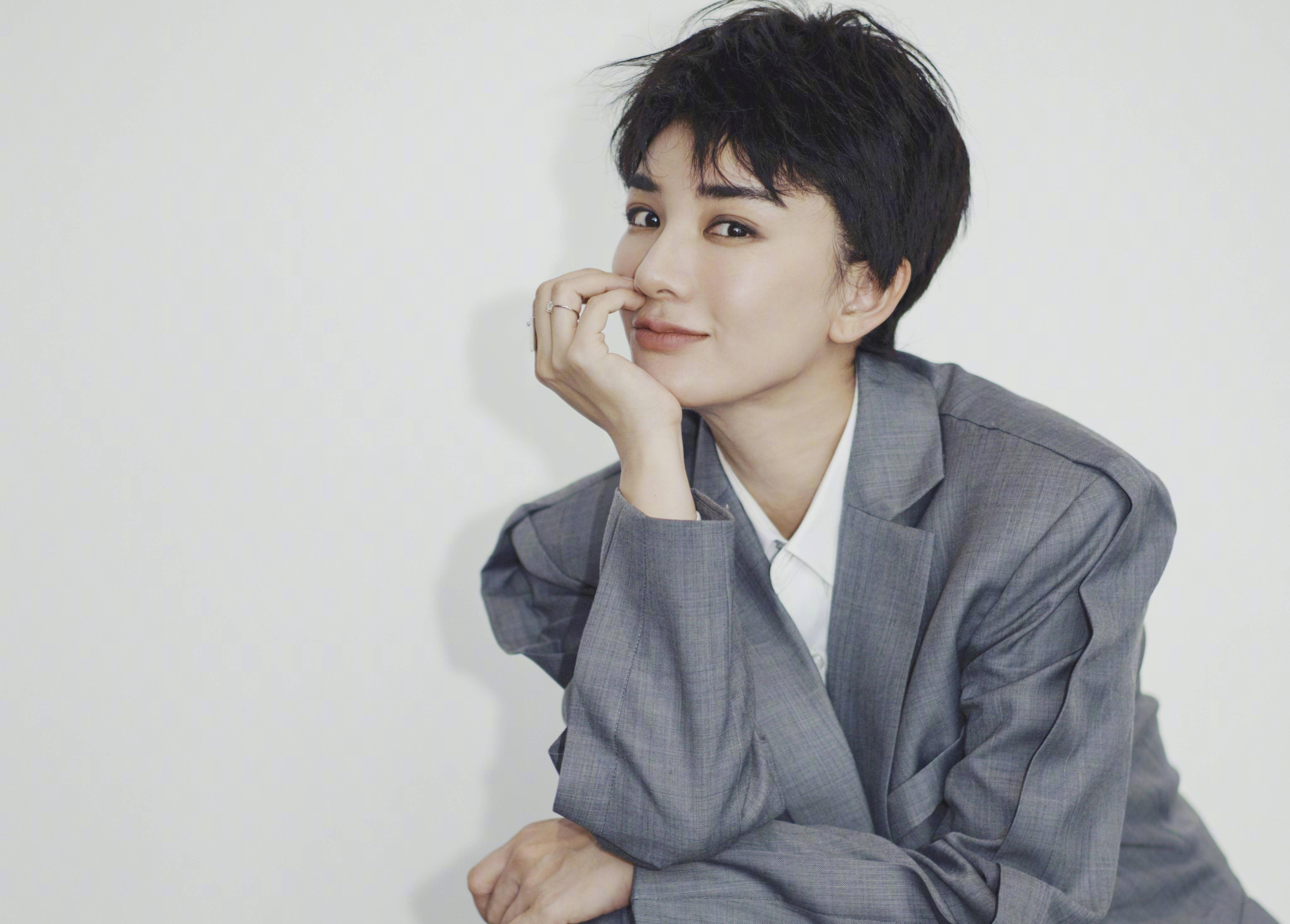 "小燕子"的灿烂爱情,前夫不听话,还因为一个男人和互?