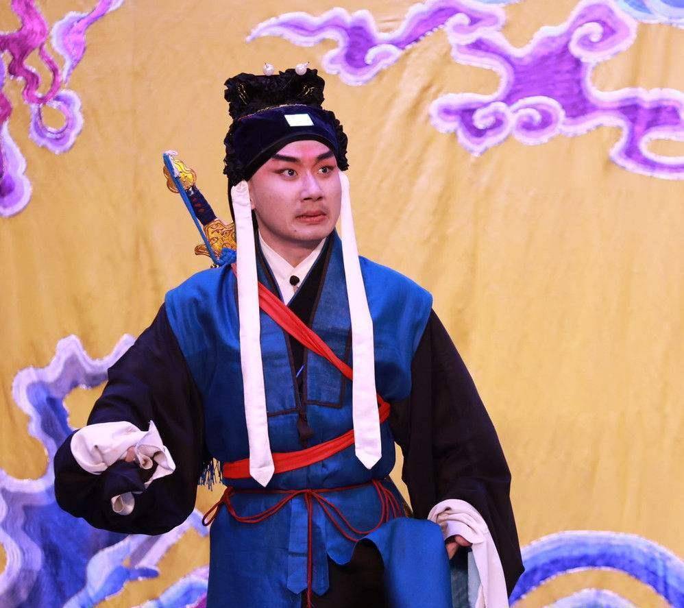 京剧界的"神童"之殇:陆地园,王珮瑜,陶阳_艺术_天赋_老生