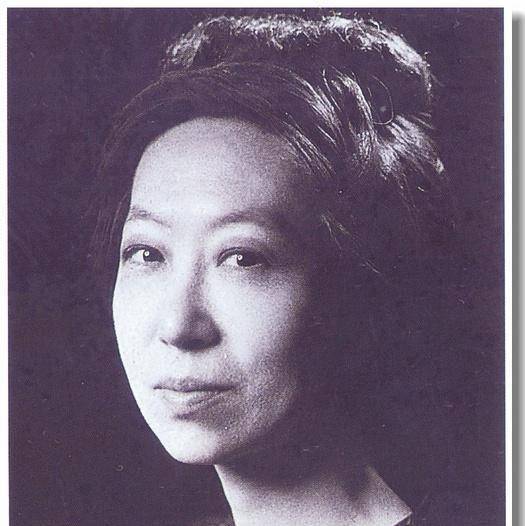 张爱玲的私人相册_母亲_姑姑_炎樱姓