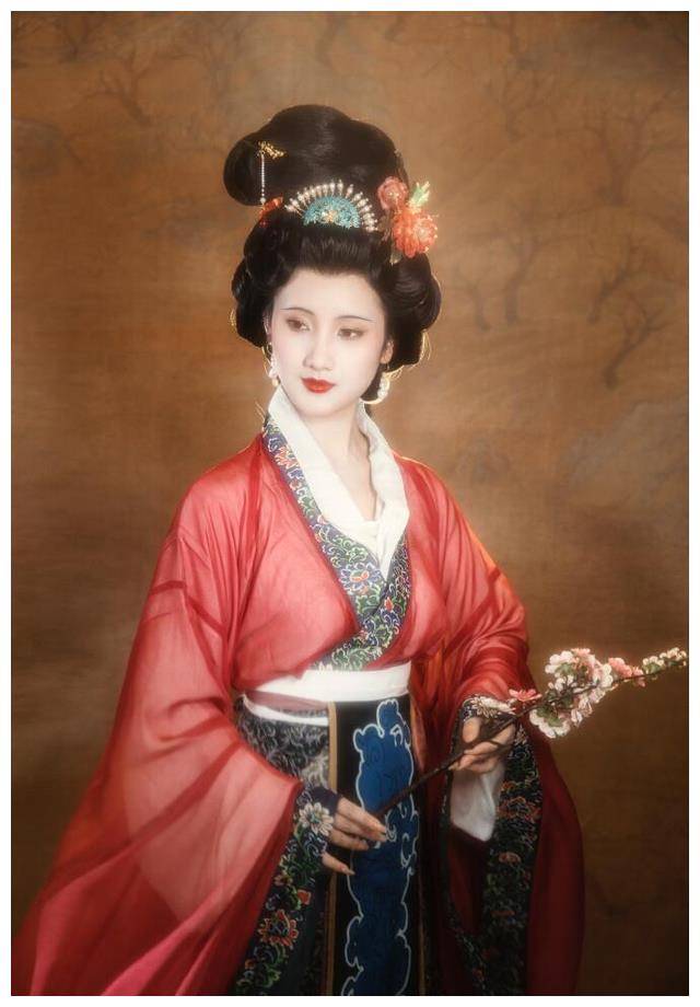 亿万投资,古装剧华丽造型全军覆没,网友纷赞笑掉大牙_服装_设计_汉服