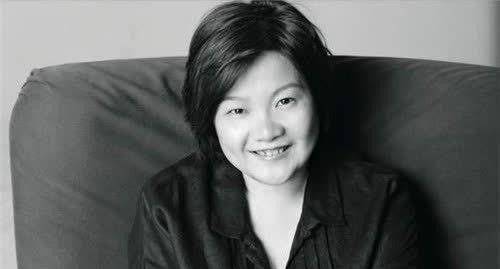 洪晃:我父亲是旧上海的公子哥,每天都开着轿车去喝咖啡_生活_洪君彦