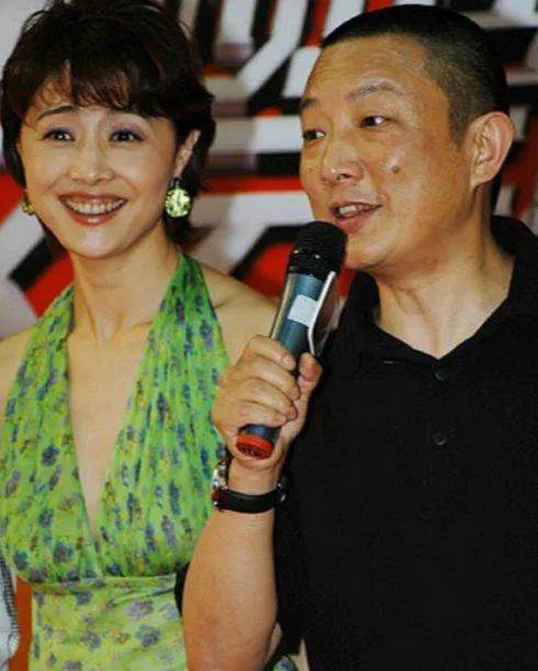 "大飒蜜"刘蓓三婚两离,两次嫁同一个人,张若昀的后妈