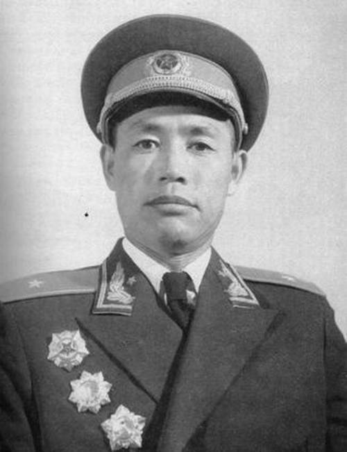 邓岳一战全歼英27旅,英军俘虏不服气:我们若正常前进