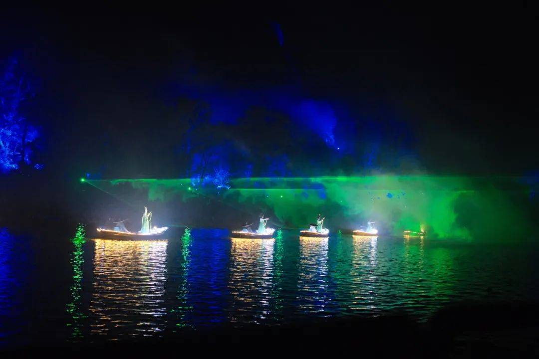 入梦仙境!《寻梦龙虎山》震撼开演了!_游客_演出_时间