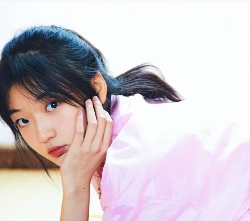 被称为"东北全智贤",她是娱圈的"人间清醒"_孙千_角色_小时候