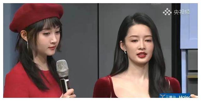 关晓彤和李沁分别是26岁和33岁,她们的状态都超好,没有什么差异.