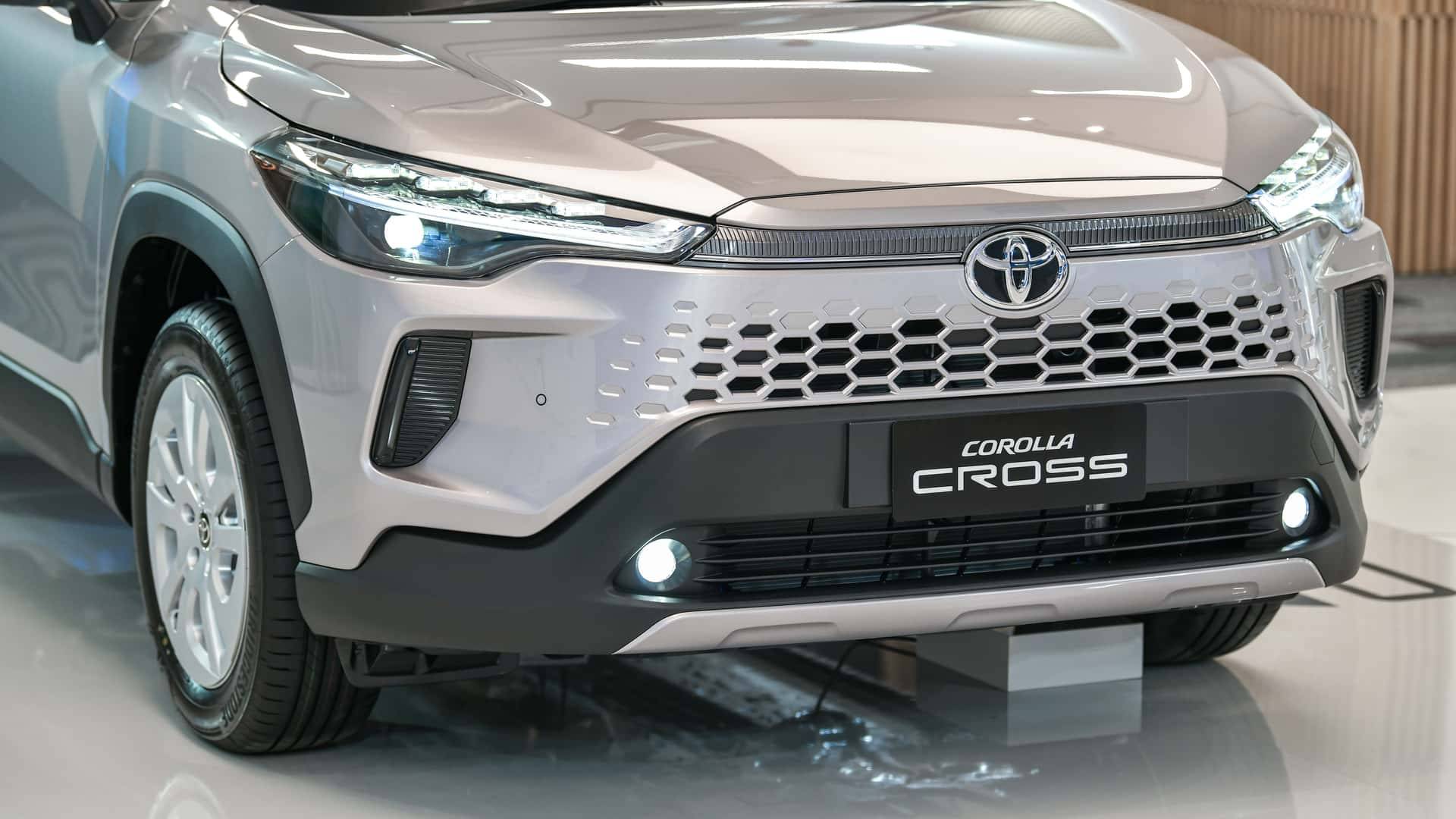 丰田在泰国推出新款corolla cross,新外观未来国内会?