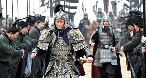 训练出来的"魏武卒"暴打,楚军穿过大梁郊外,饮马黄河,魏军龟缩不出,不