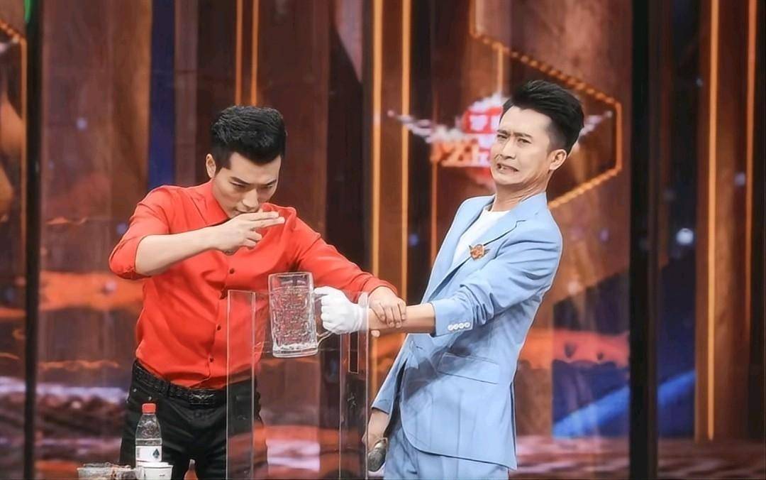 主持人杨帆:和妻子低调相爱,2个女儿成了宝贝,活成人生赢家