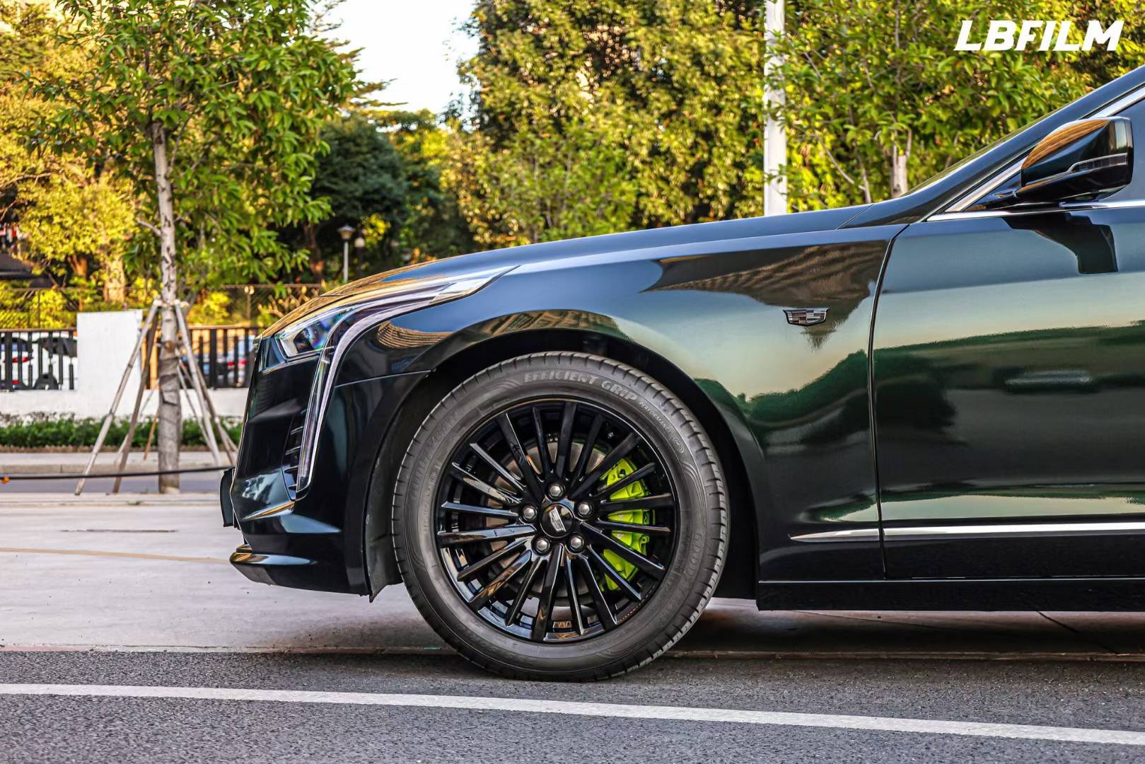 凯迪拉克ct6-lb改色膜原厂漆祖母石绿,这个颜色实在是太惹人喜爱