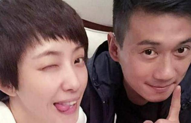 刘晓洁是一名出生于辽宁的漂亮女孩,从小就有着舞蹈的天赋,曾经在