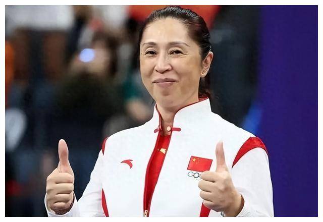 中国女篮奥运第二日：郑薇重要调整，或有两人出局，李梦摊牌