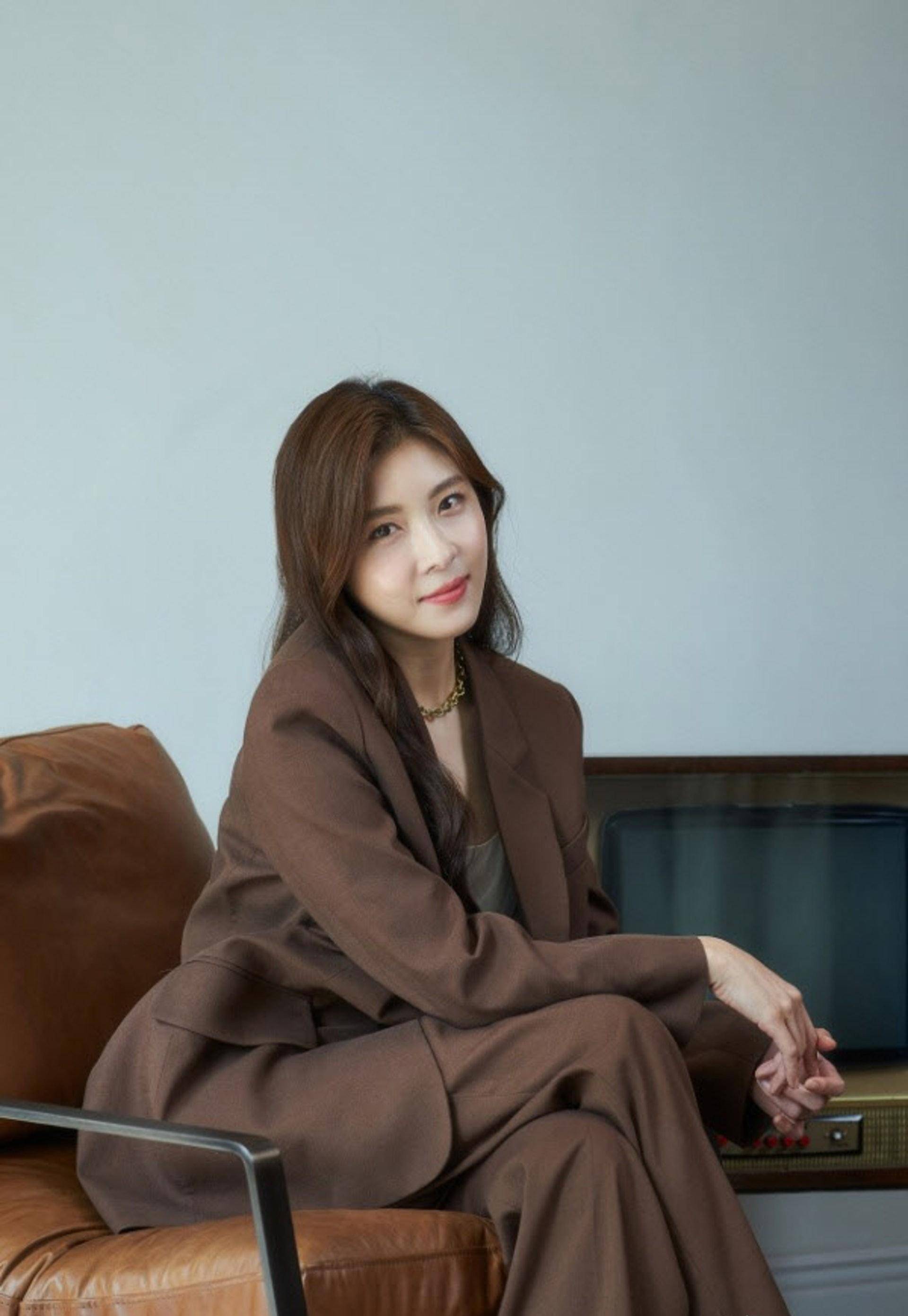 10个国外冻龄女神,张娜拉近照非常有少女感,孙艺珍仍然超有仙气_现年