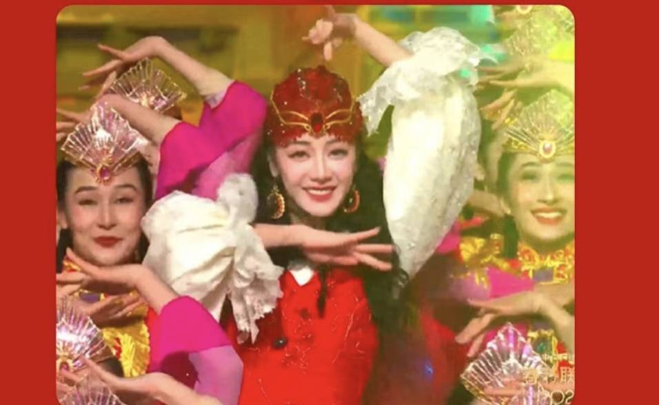 迪丽热巴舞蹈颜值与流量齐飞,刘谦魔术称霸_观众_小品_表演