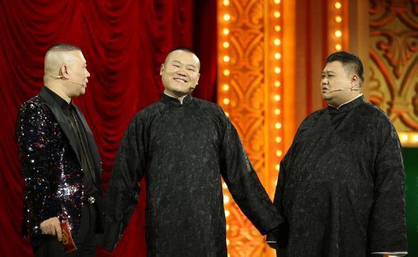 秦霄贤_相声_辛展