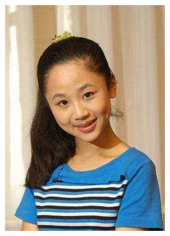 杨紫婉拒春晚演出,职场潜规则经历引发焦虑,遭遇职业困惑_演技_人生