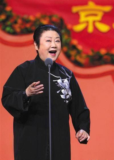 京剧名家李世济,李金泉是守正创新,而他们的传人没了