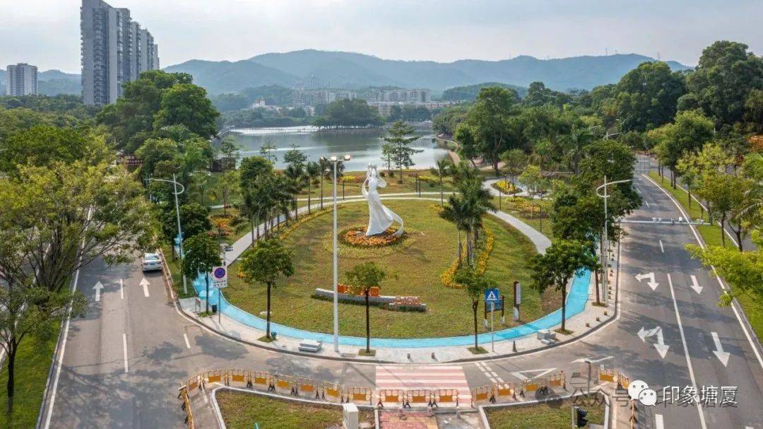市民在东莞塘厦开心过大年!_景观_广场_社区