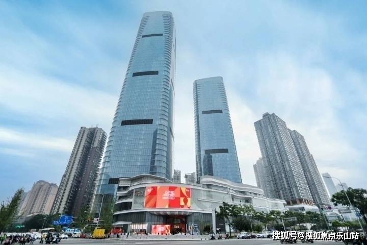 环球贸易广场-icc 成都地址位置 周边配套 公交地铁交通 学校_市场