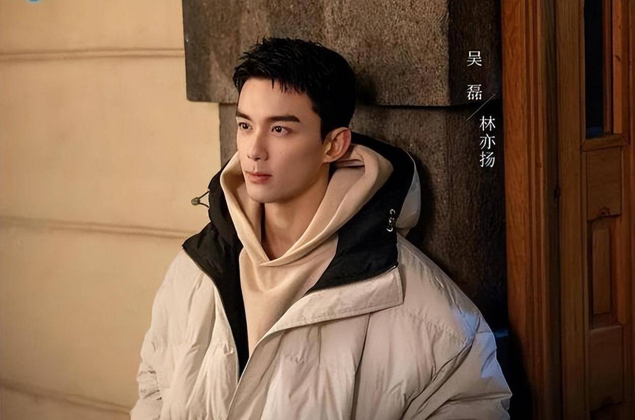 《在暴雪时分》躲过吴磊,我却被00后"小孩哥"惊艳了_观众_角色_故事