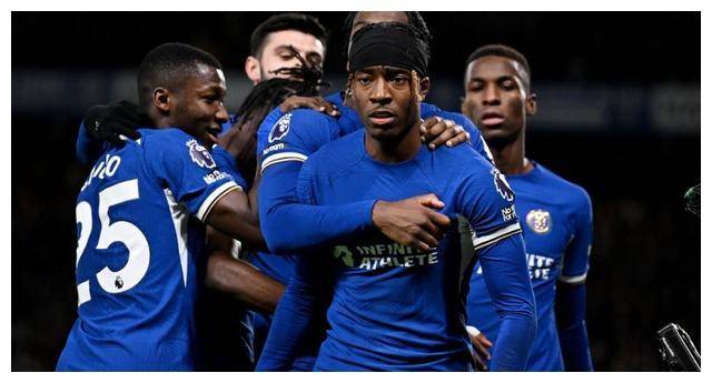 英超赛场:切尔西新阵容闪亮登场,车仔已苏醒,与水晶宫大战!