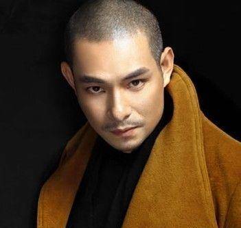 演刘德华替身10年出道,杜奕衡终翻身,顺带"拐跑"前任