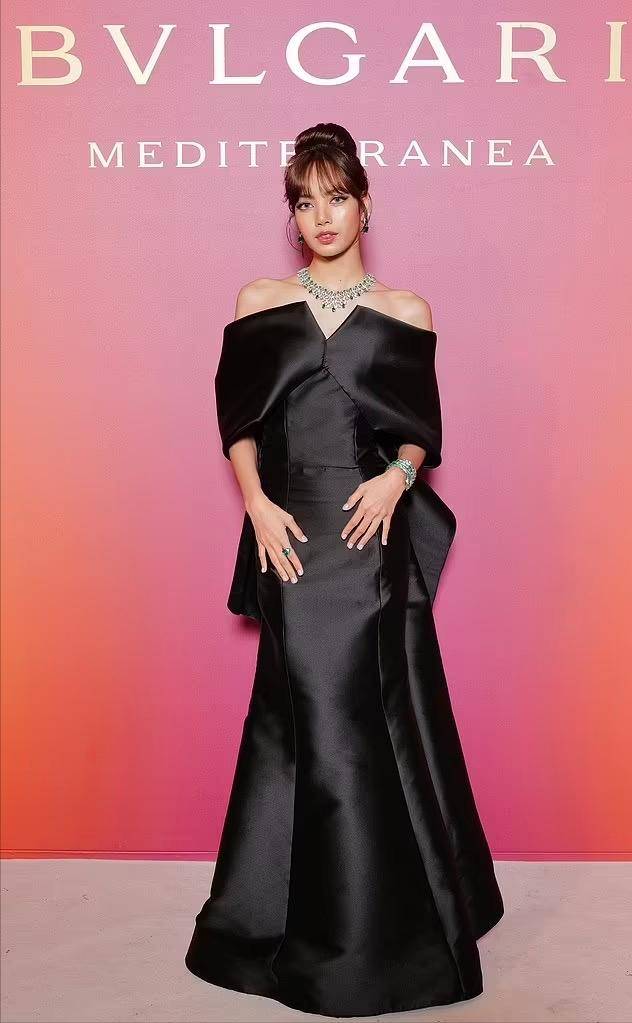 lisa疯马秀后开拍热门剧!与lvmh继承人恋情曝光,成为