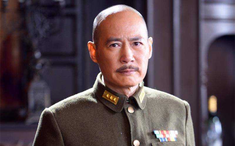 也可能采玉确有克夫之名,也可能是蒋掌柜寿元注定