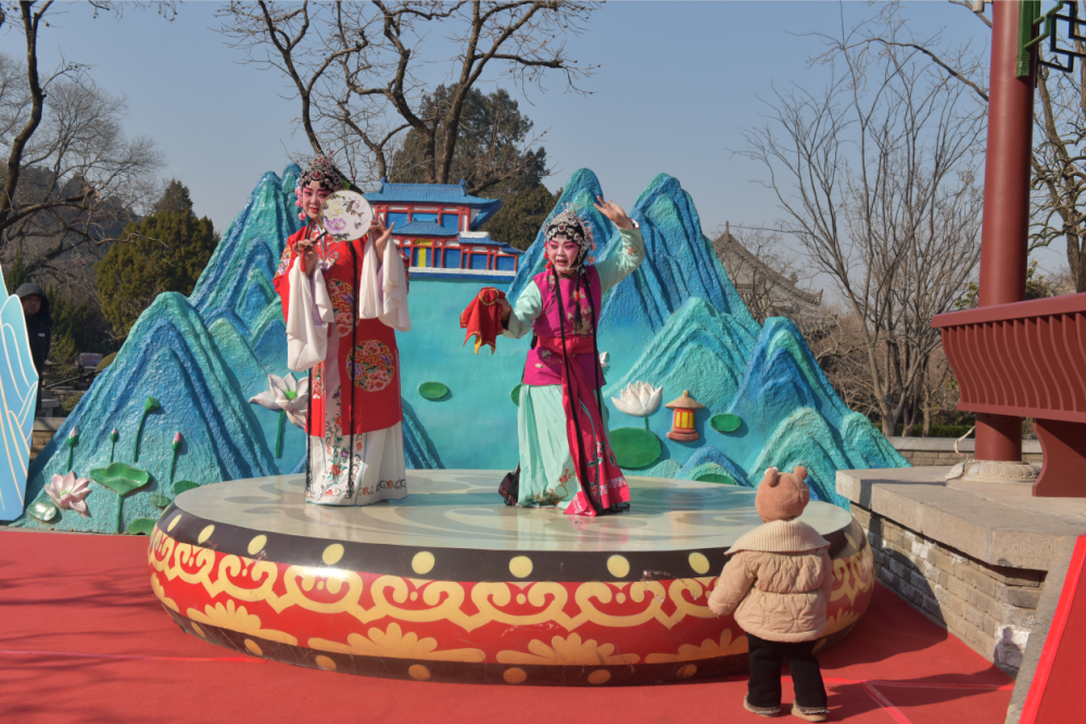 龙年春节国内旅游演艺市场收入井喷，西安文旅演艺受热捧