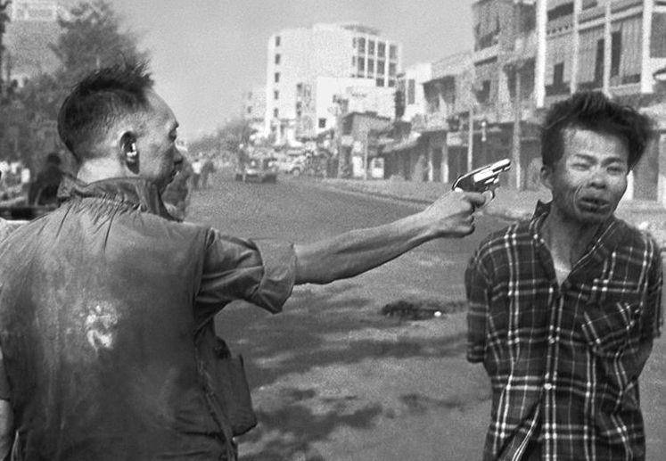 1968年越战"春节攻势",19人带火箭筒奇袭美国大使馆