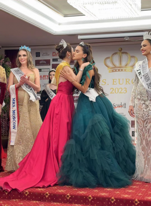 末奈受邀出席在土耳其举办的欧洲夫人选美大赛_比赛_中国_文化