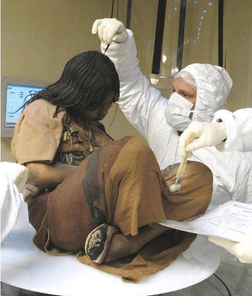 6000米高山上发现500年前少女,生前疑似被当做祭品