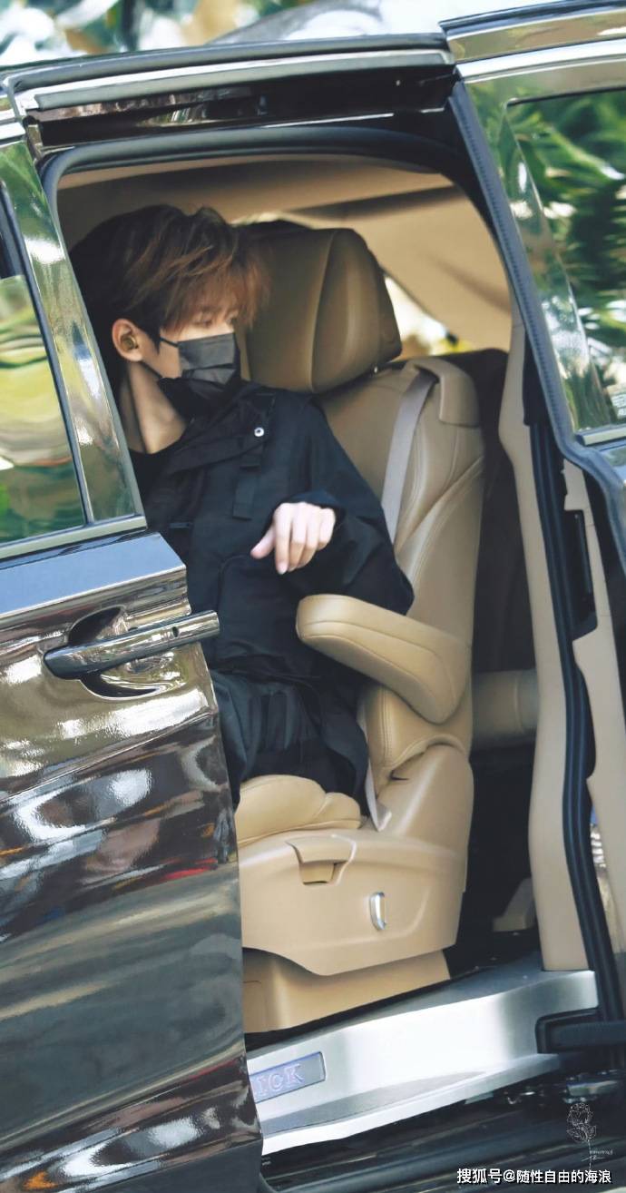 时代少年团宋亚轩,刘耀文,丁程鑫等录制《这是我的岛》路透,几位少年