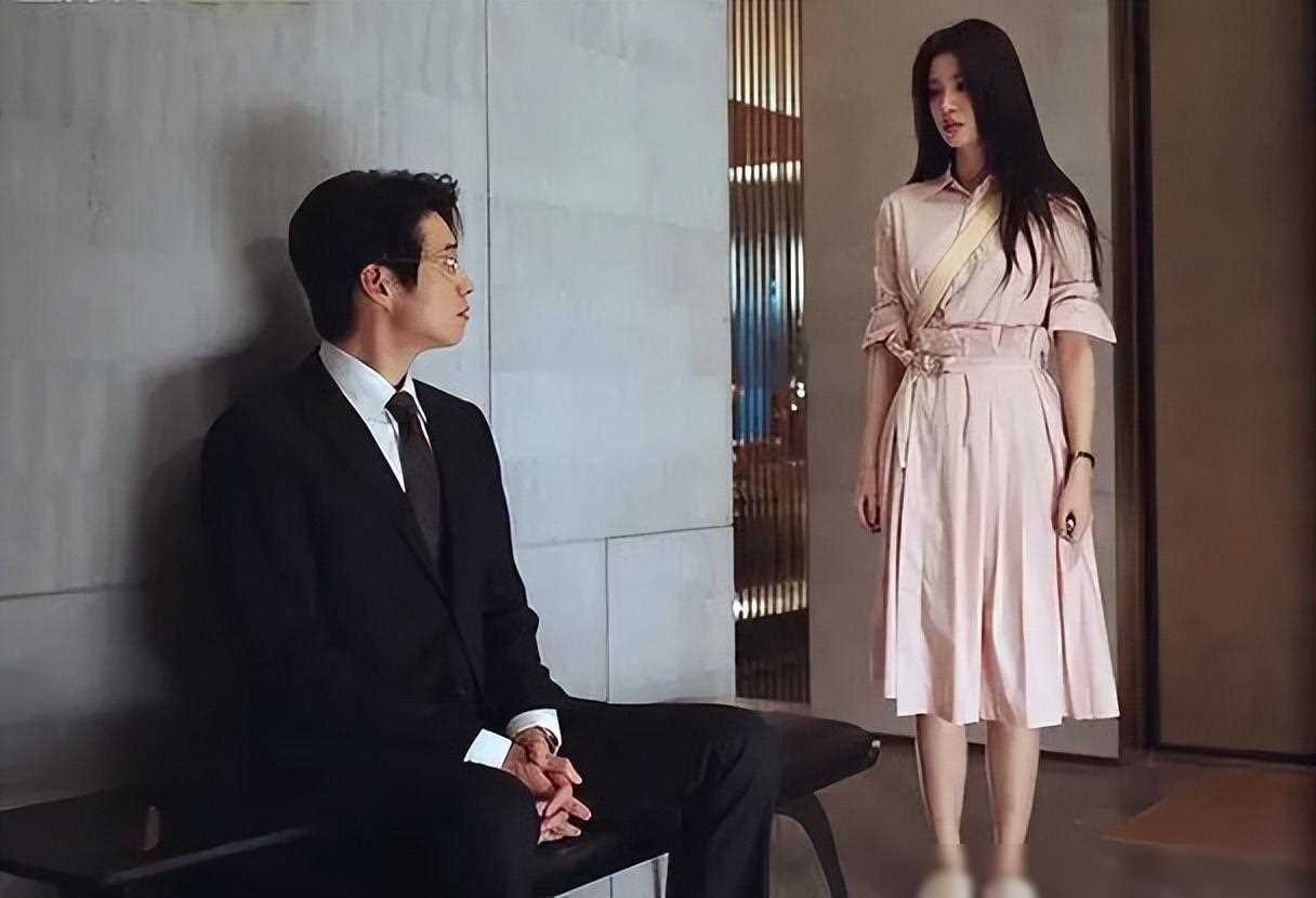 才9年,何炅选的"栀子花四帅"凉了俩,四美的差距竟也这么大了_李易峰