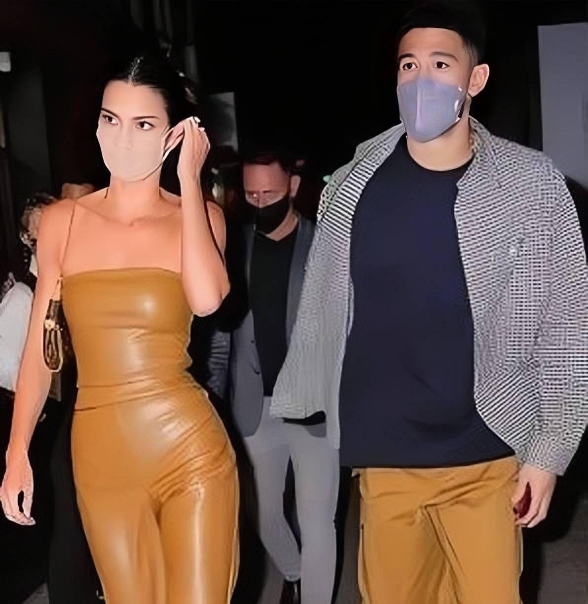 肯达尔·詹娜和德文·布克:重逢情人节!他们的爱情再度点燃热议!