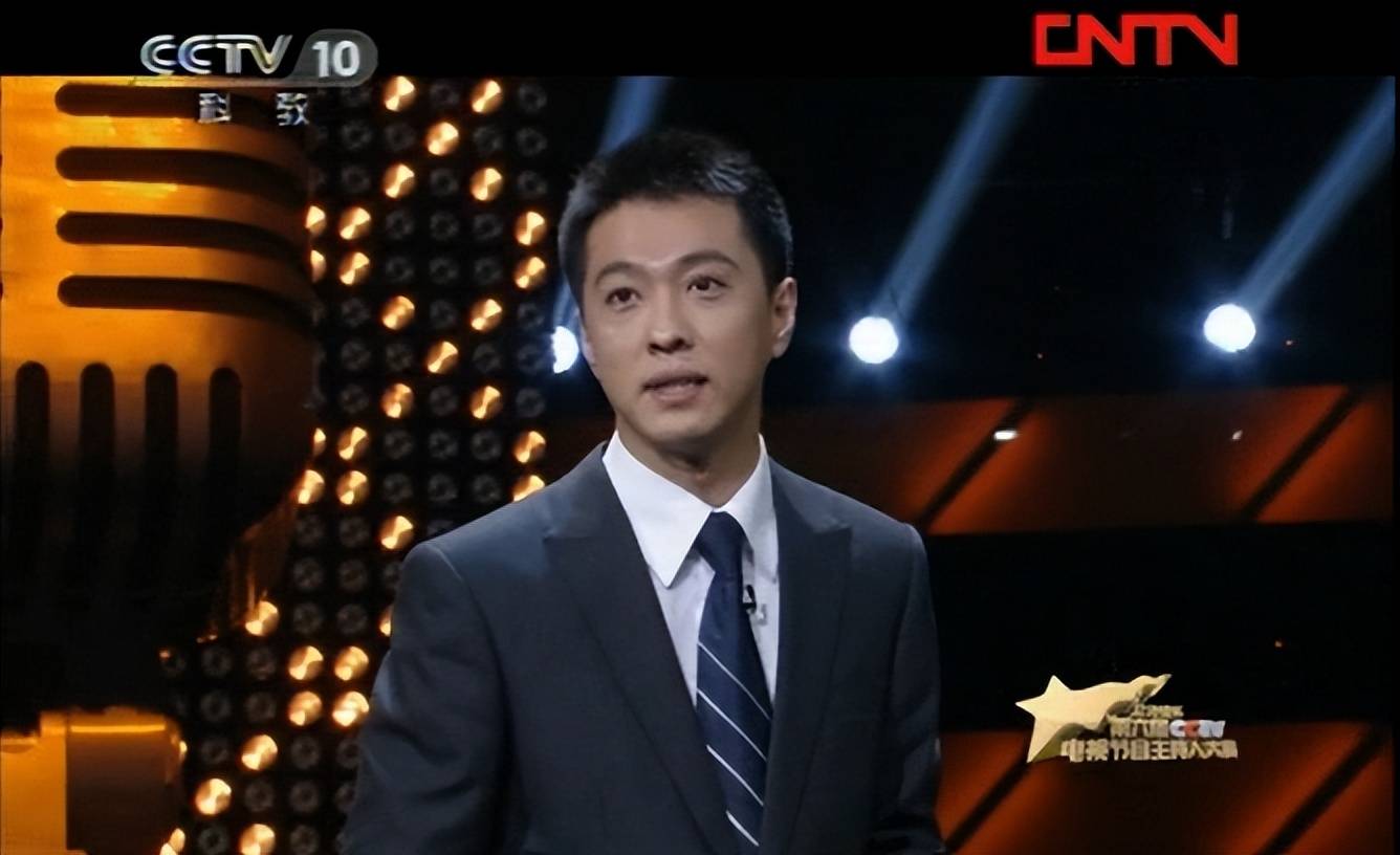 大年初八到访阿联酋,引发广大电视主持界同行的集体关注_柴璐_张帆